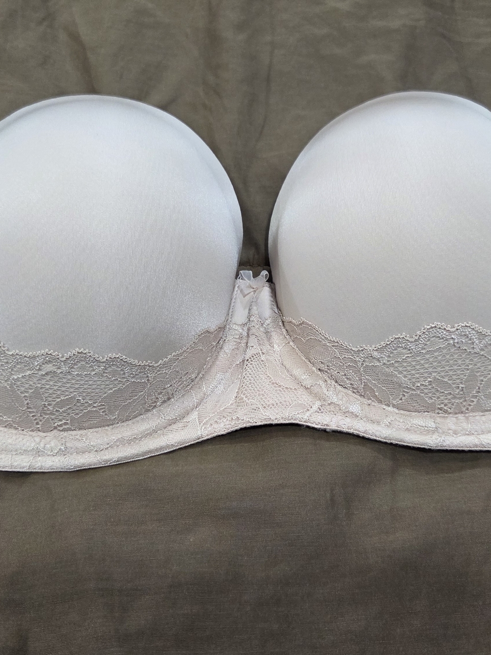 torrid Strapless Lace-Trim Molded Bra - Nude 40B